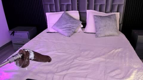 Snapshot of lolaangellx chatting on 30, 11, 2025 Lola Angel online show from 30, 11, 2025