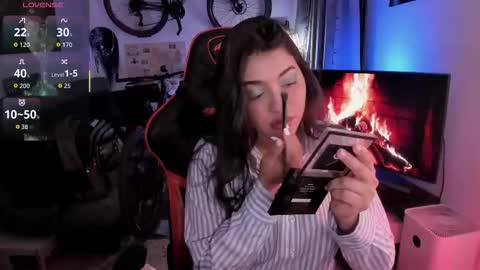 lolaasmith_21 online show from 14, 2, 2026