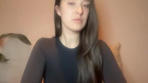 Snapshot of loladom chatting on 19, 10, 2025 Frt Pr1ncess online show from 19, 10, 2025