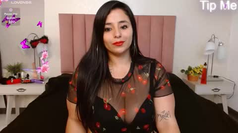 Snapshot of lolagolden1 chatting on 26, 9, 2025 lolagolden1 online show from 26, 9, 2025