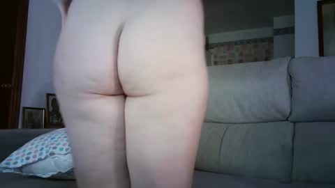 LOLA HUESO y ERIC online show from 12, 4, 2026