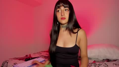 Snapshot of lolaleah_ chatting on 13, 6, 2026 Lola online show from 13, 6, 2026