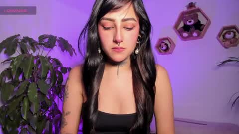 Lola online show from 18, 7, 2026