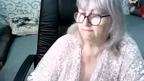 LolkaAlyss online show from 8, 2, 2025