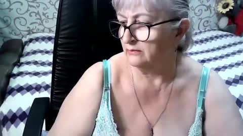 LolkaAlyss online show from 7, 3, 2025