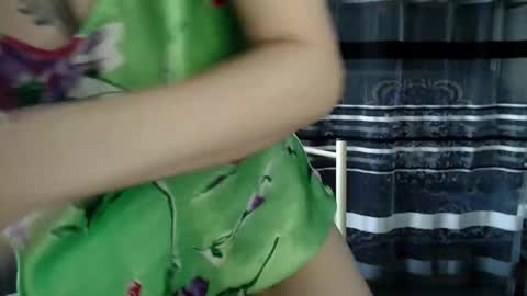 Snapshot of lollifox_1 chatting on 19, 10, 2025 Lisa online show from 19, 10, 2025