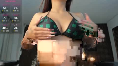 Snapshot of lolly18_ chatting on 21, 4, 2026 lolly18_ online show from 21, 4, 2026