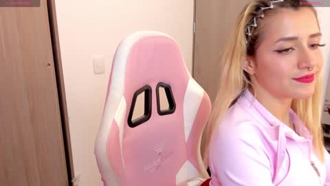 Lolly  online show from 3, 1, 2025