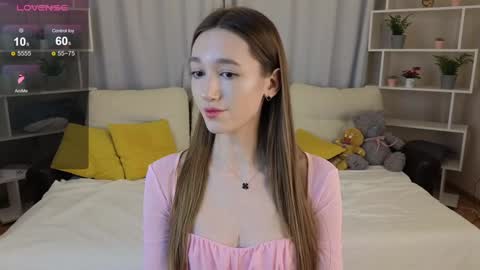 Snapshot of lolly_monica chatting on 5, 1, 2025 Monica online show from 5, 1, 2025