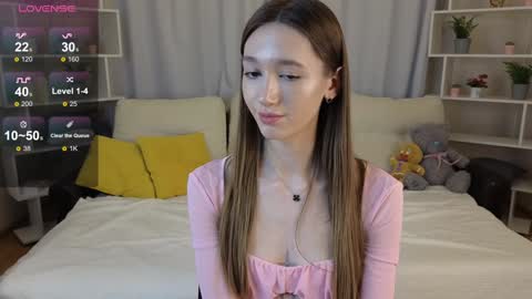 Snapshot of lolly_monica chatting on 5, 1, 2025 Monica online show from 5, 1, 2025