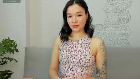 lolly_turner online show from 2, 4, 2026