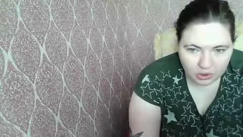 LollyNomeltyX online show from 17, 4, 2026