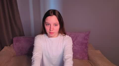 lolytaberry online show from 8, 5, 2026