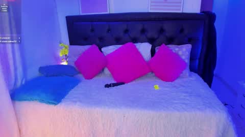 Jennifer  online show from 20, 1, 2025