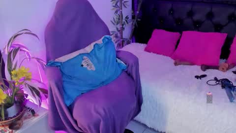 Jennifer  online show from 9, 2, 2026