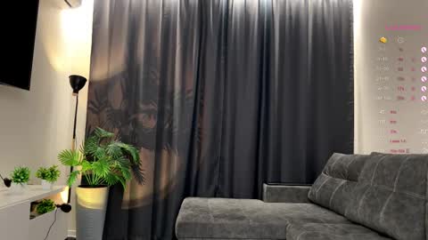 Snapshot of loney__tunes chatting on 21, 10, 2025 Shy EvaStreams are everyday 9 AM - 3 PM GMT 3 online show from 21, 10, 2025