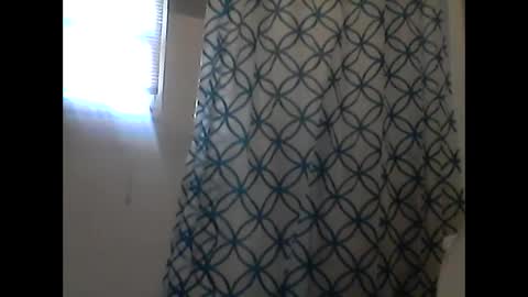 Snapshot of longjohnpurp29 chatting on 25, 9, 2025 how can i plz u online show from 25, 9, 2025