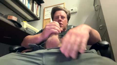 Snapshot of longjohnsilverskin chatting on 19, 5, 2026 longjohnsilverskin online show from 19, 5, 2026