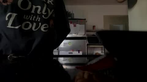 longstorywhore online show from 31, 10, 2025