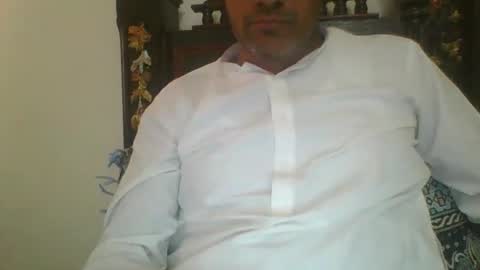 Snapshot of longthick1985 chatting on 23, 5, 2026 Lleida-man online show from 23, 5, 2026