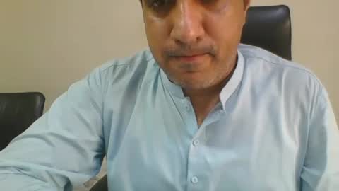 Snapshot of longthick1985 chatting on 29, 7, 2026 Lleida-man online show from 29, 7, 2026