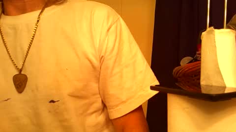Snapshot of lookatmyjunk1 chatting on 11, 2, 2025 thedestroyer online show from 11, 2, 2025