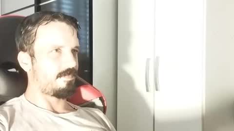 Lucas online show from 11, 2, 2025