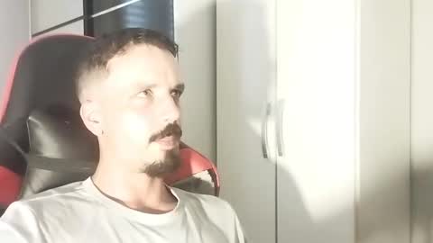 Lucas online show from 24, 2, 2025