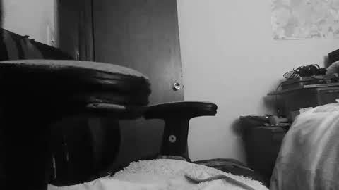 Snapshot of lookingforcougars500 chatting on 19, 4, 2026 lookingforcougars500 online show from 19, 4, 2026