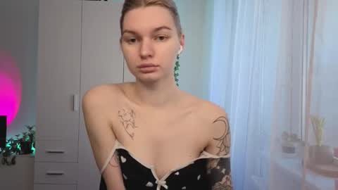 Luna online show from 15, 3, 2026