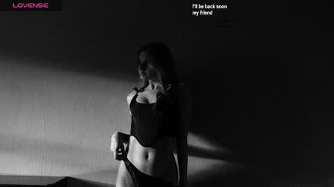 Luna online show from 6, 10, 2025