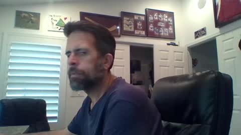 lookyherre online show from 10, 4, 2026