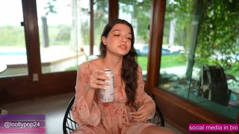 Snapshot of loollypop24 chatting on 12, 1, 2025 Chaturbatexxjessica online show from 12, 1, 2025