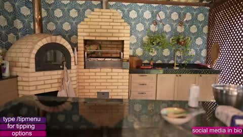 Snapshot of loollypop24 chatting on 4, 3, 2025 Chaturbatexxjessica online show from 4, 3, 2025