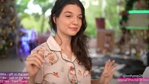 Snapshot of loollypop24 chatting on 3, 12, 2025 Chaturbatexxjessica online show from 3, 12, 2025