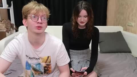Snapshot of loossers chatting on 18, 2, 2025 Jean and Isa right couple Mark and Eva left couple online show from 18, 2, 2025