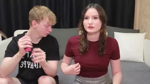 Snapshot of loossers chatting on 24, 9, 2025 Jean and Isa right couple Mark and Eva left couple online show from 24, 9, 2025