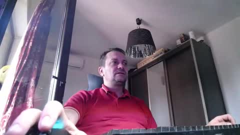 Snapshot of lopata200x chatting on 27, 10, 2025 Alex online show from 27, 10, 2025