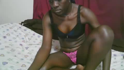 lora_amor online show from 10, 11, 2025