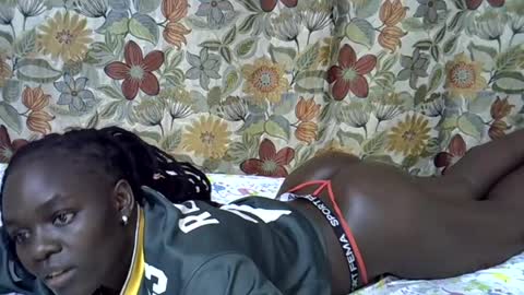 Snapshot of lora_amor chatting on 11, 6, 2026 lora_amor online show from 11, 6, 2026
