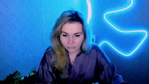 Lora online show from 15, 1, 2026