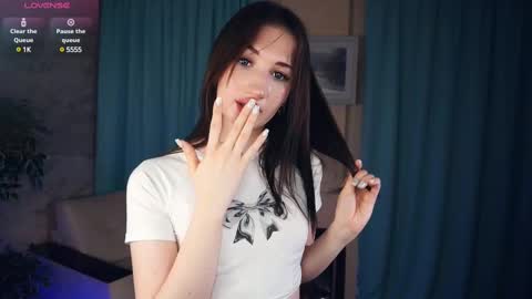 Snapshot of loradarter chatting on 4, 3, 2025 Lora online show from 4, 3, 2025