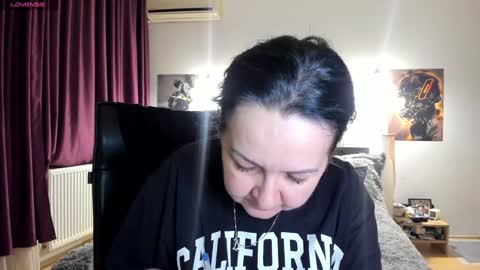 Snapshot of loraflame chatting on 31, 12, 2024 Lora online show from 31, 12, 2024