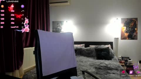 Snapshot of loraflame chatting on 21, 1, 2025 Lora online show from 21, 1, 2025