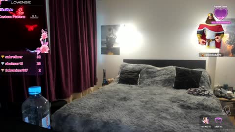 Snapshot of loraflame chatting on 25, 1, 2025 Lora online show from 25, 1, 2025