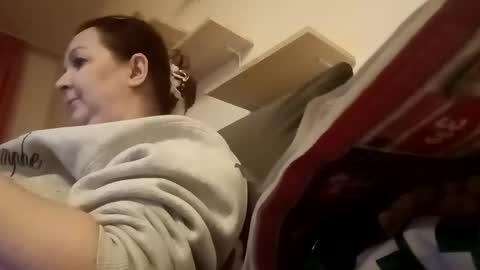 Snapshot of loraflame chatting on 18, 2, 2025 Lora online show from 18, 2, 2025