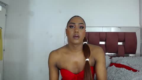 Snapshot of lorainebigdickts chatting on 19, 11, 2025 Loraine online show from 19, 11, 2025