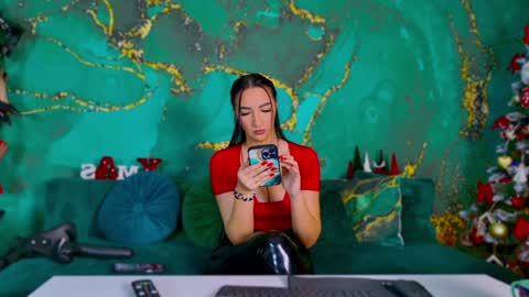 Miss online show from 20, 12, 2024