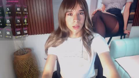 Tayron online show from 2, 4, 2026