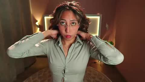 Deborah Daz online show from 30, 9, 2025